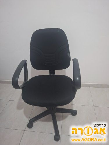 שולחנות תלמיד וכסאות