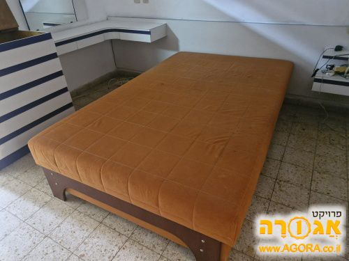מיטות