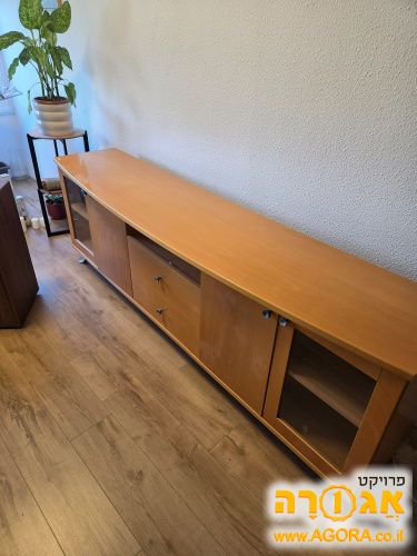 שידת טלויזיה