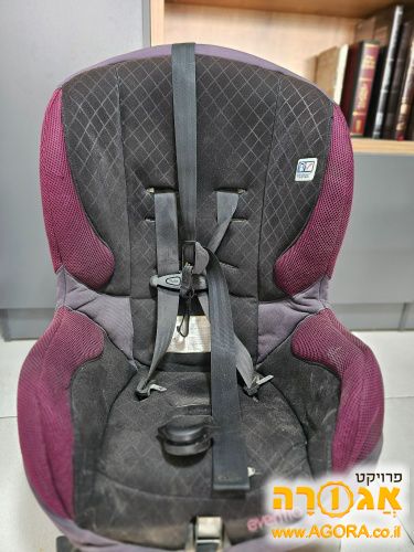 כיסא בטיחות לרכב