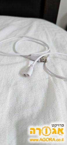 כבל טעינה מגנטי usb והצד השני מגנט כפול