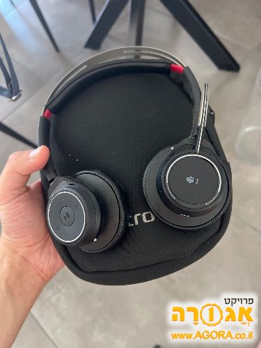 אוזניות לשיחות זום/טימס