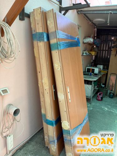 3 דלתות