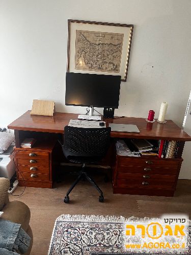 שולחן כתיבה