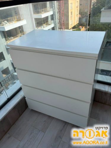 ארונית