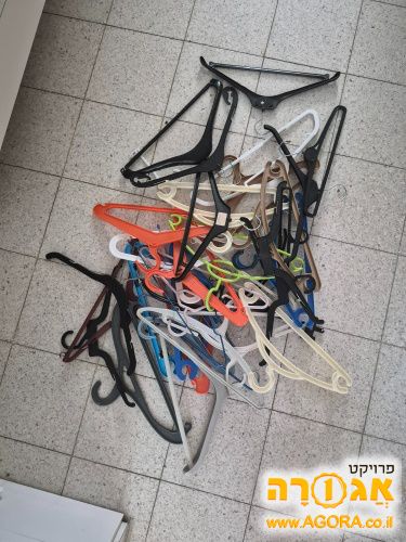 המון קולבים