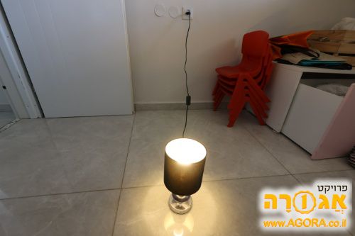 מנורת לילה מעוצבת