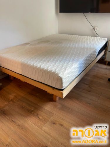 מיטה זוגית