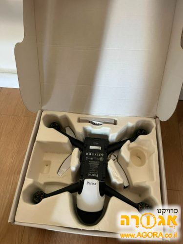 רחפן Parrot Bebop 2