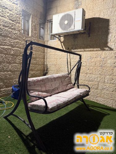 נדנדת גינה
