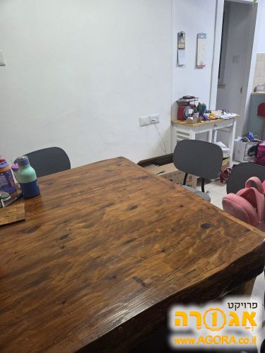 שולחן אוכל