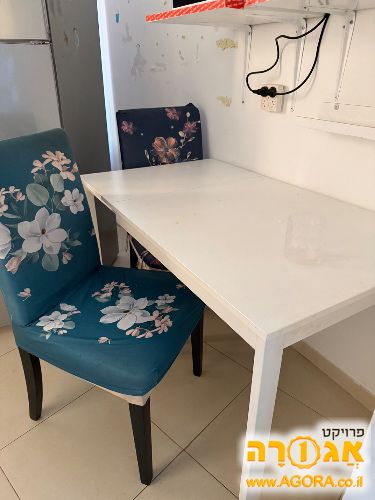 שולחן ו2 כסאות