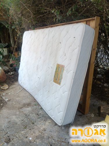 בסיס מיטה מזרן