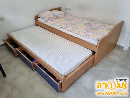 מיטה נפתחת