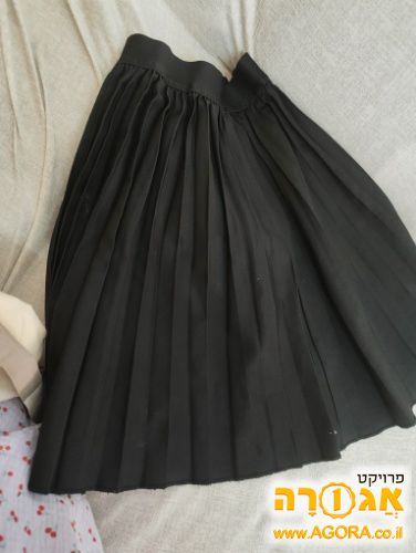 חצאיות שחורות ילדות