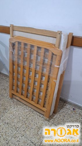 מיטת תינוק
