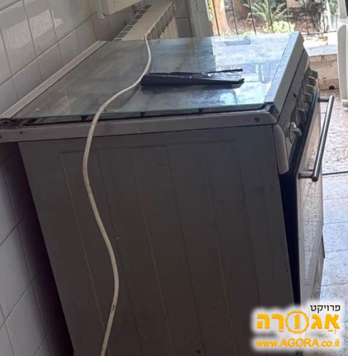 תנור עם כיריים