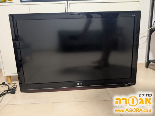 טלויזיה LG בגודל 42 אינטש