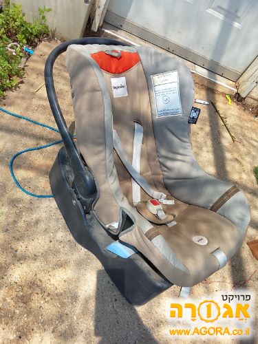 כסא תינוק לרכב