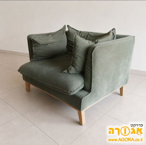 כורסא מעוצבת
