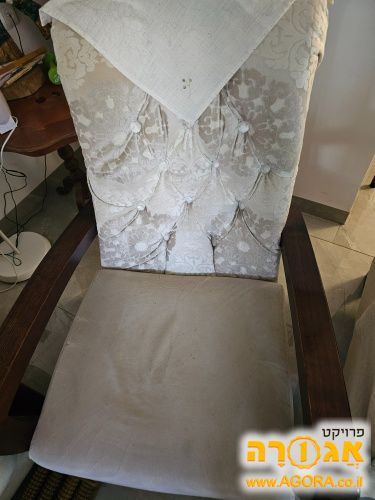 2 כורסאות סלוניות מעולות