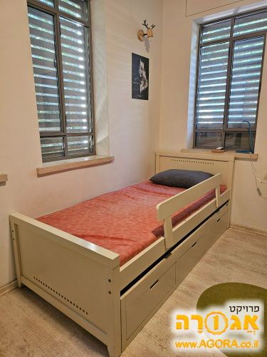 מיטת ילדים