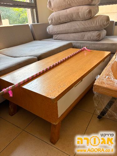 שולחן לסלון