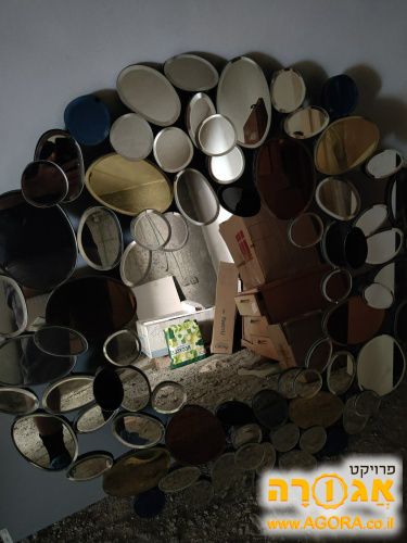מראות קיר מעוצבות