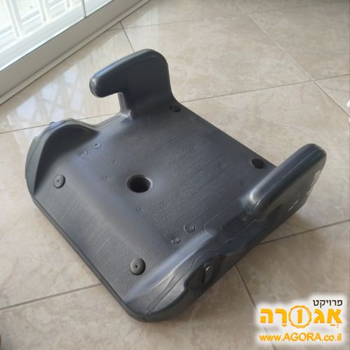 כסא בוסטר לכרב