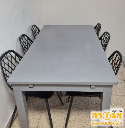 שולחן פינת אוכל מעץ, ללא כסאות