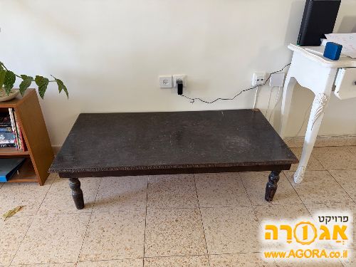 שולחן סלון מעץ