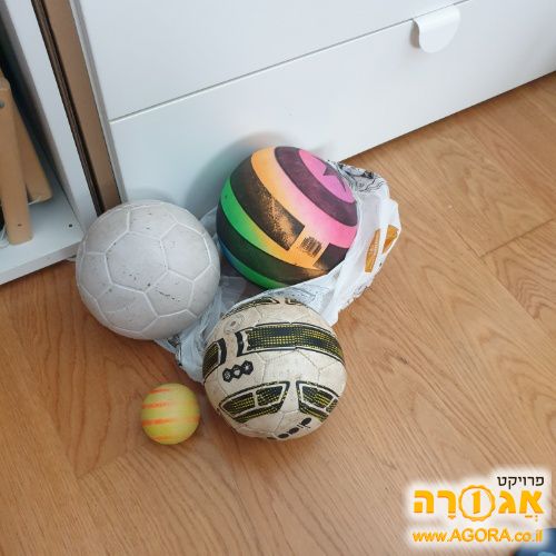 כדורים שונים