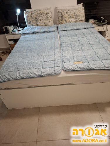 מיטה זוגית ומזרון