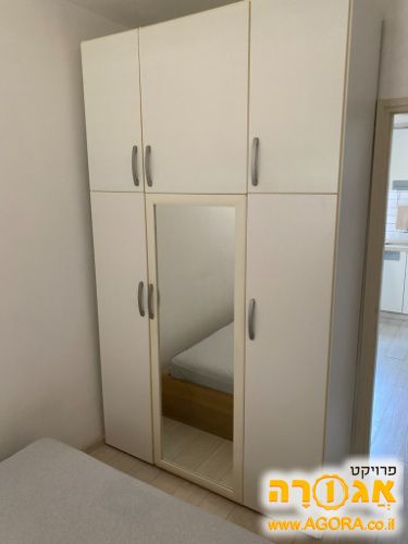 ארון בגדים (איקאה)