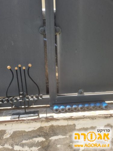 חנוכיות