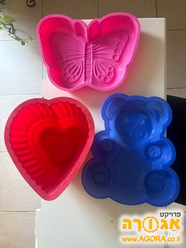 תבניות סליקון לעוגות