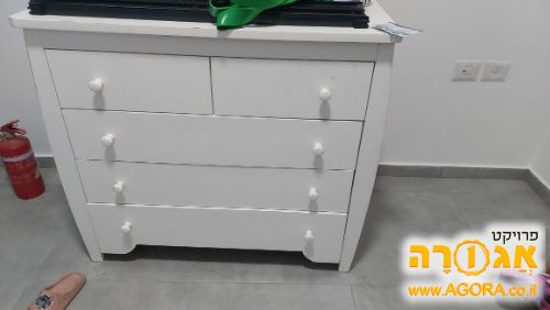 שידת החתלה