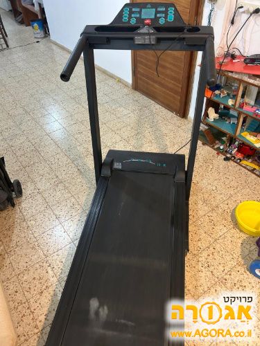 מסלול ריצה מתקפל (הליכון)