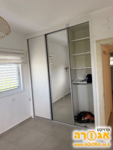 ארון קיר