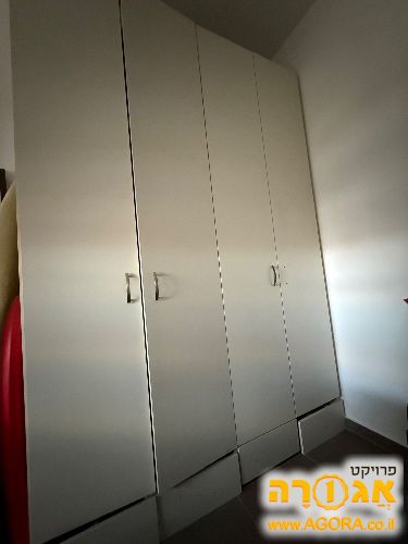 ארון בגדים 1.60 לבן
