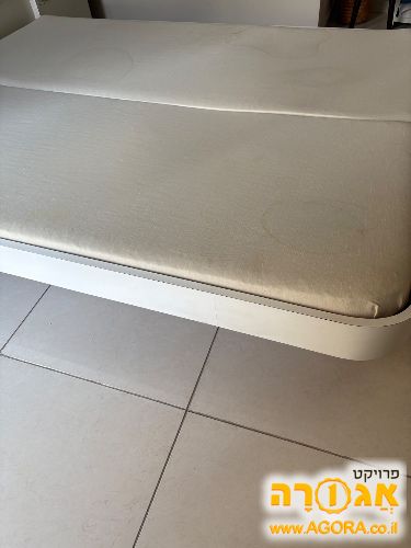 מיטה זוגית