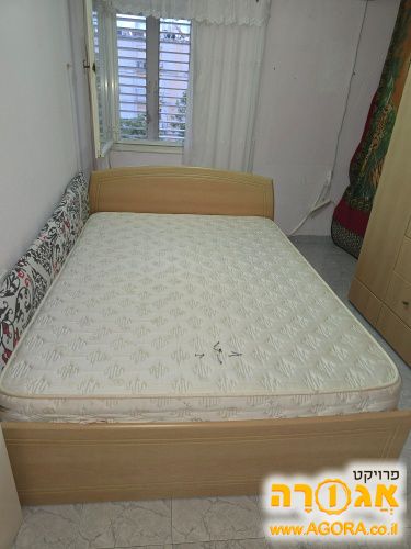 מיטה זוגית
