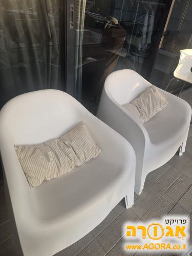 4 כסאות מרפסת