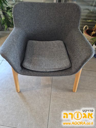 כורסת איקאה
