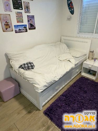 שתי מיטות יחיד