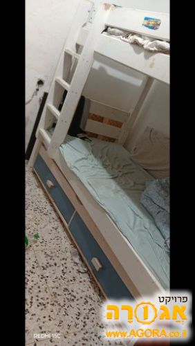 מיטה קומותיים