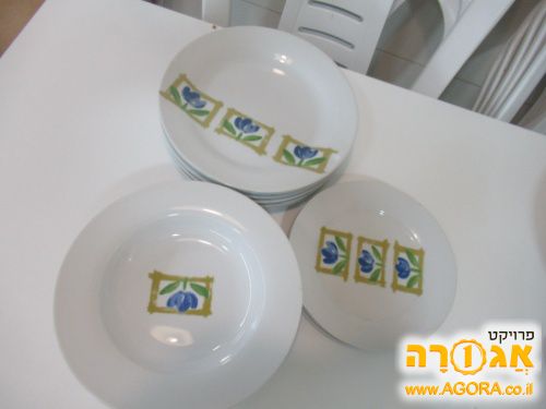 סט צלחות