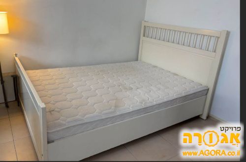 מיטת אקאה ללא מזרן