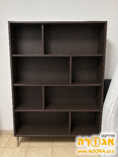 ארון ספרים