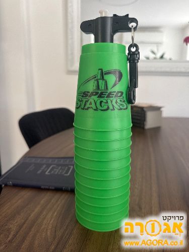 משחק כוסות זריזות ידיים speed stacks